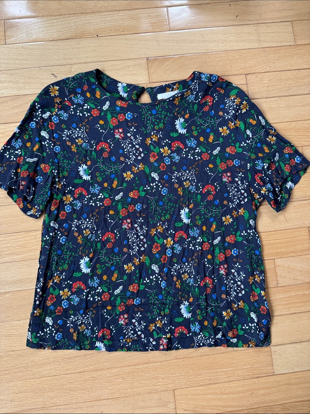 H&M multicolor floral navy blouse M